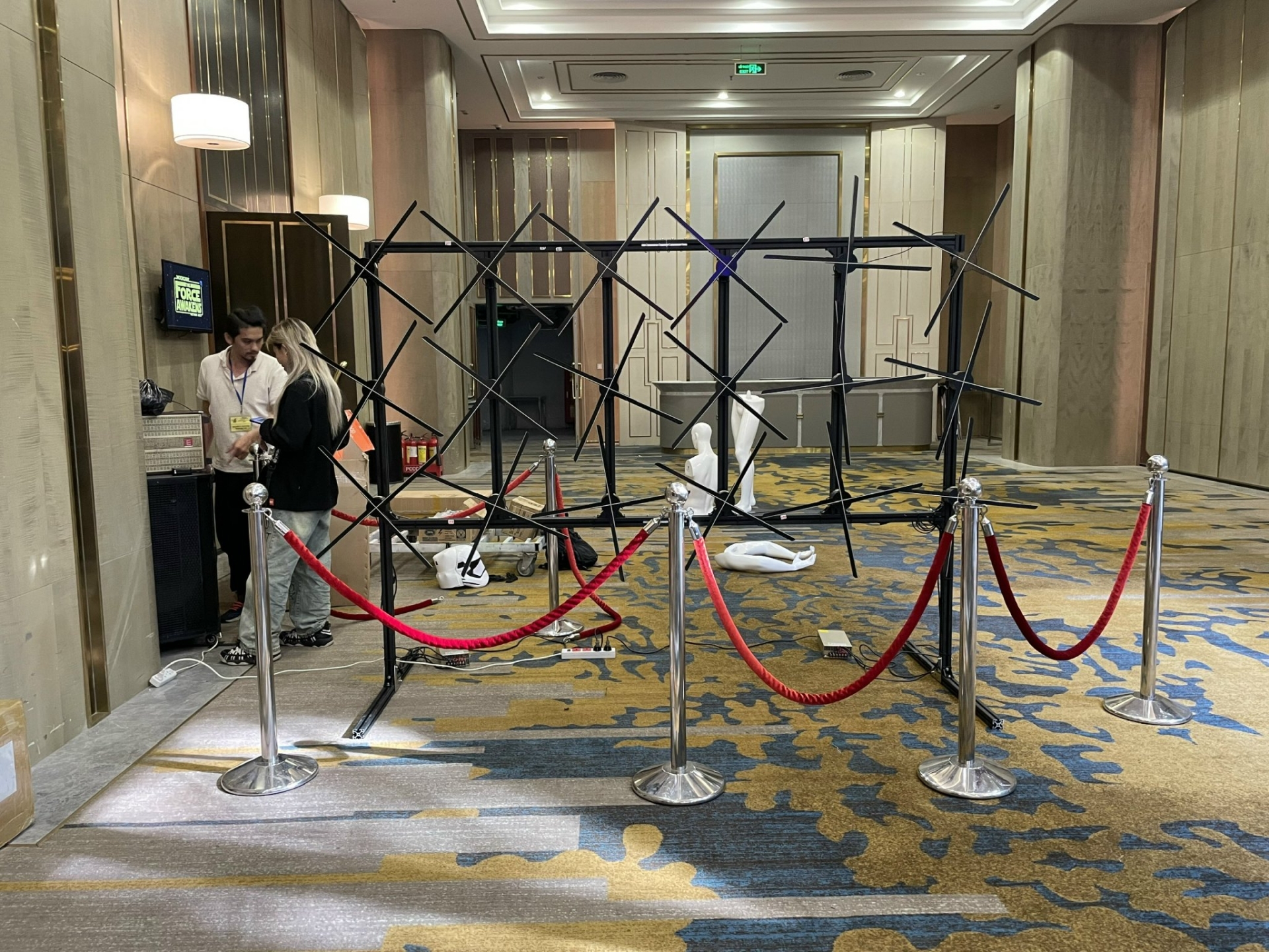 THUÊ QUẠT LED HOLOGRAM – GIẢI PHÁP TRÌNH CHIẾU HIỆN ĐẠI, TIẾT KIỆM, HIỆU QUẢ CAO